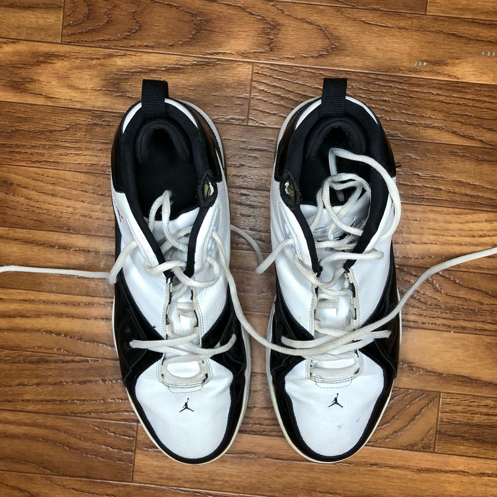Men’s Jordan basketball shoes
